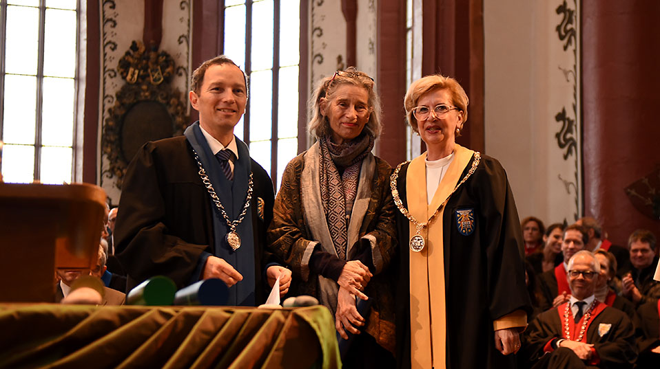 Prof. Dr. Barbara Duden erhält die Ehrendoktorwürde